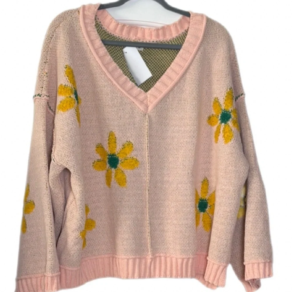 POL Floral Chenille Sweater Pink Mojito Daisy Print V-Neck NWT Size M - Picture 3 of 5